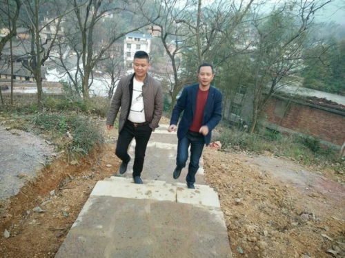 009.jpg